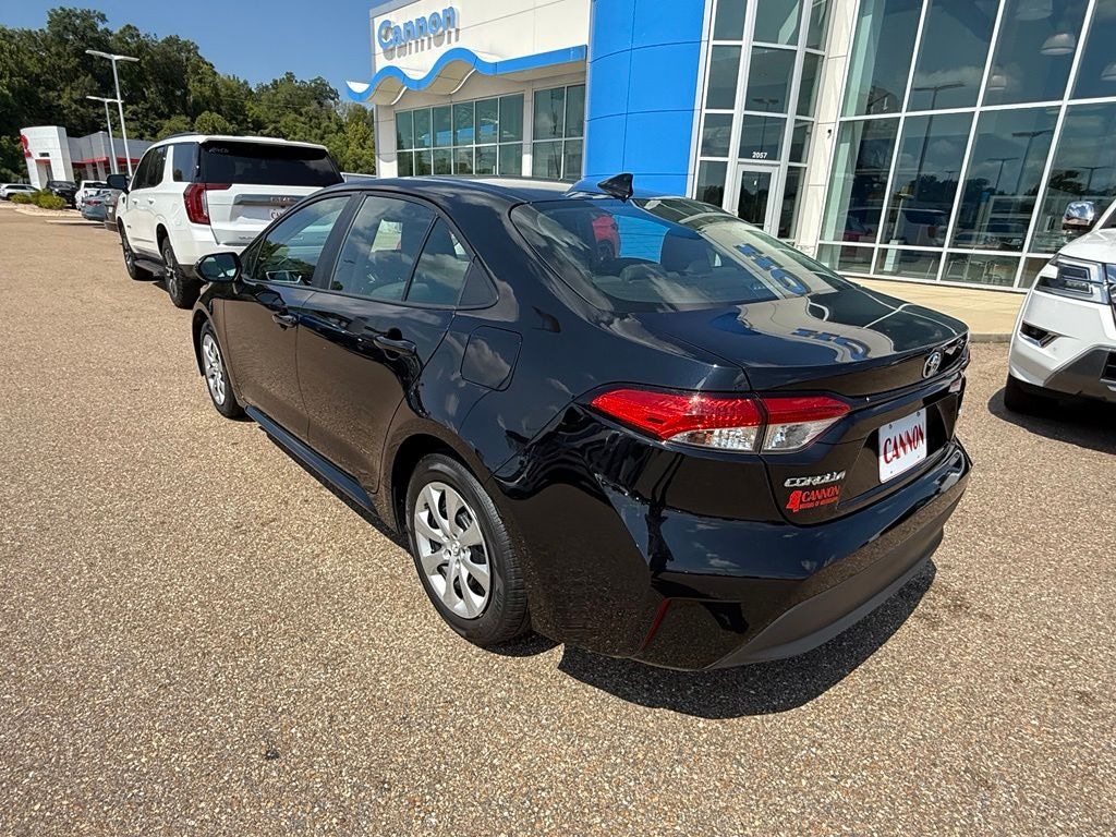 Used 2025 Toyota Corolla LE Sedan
