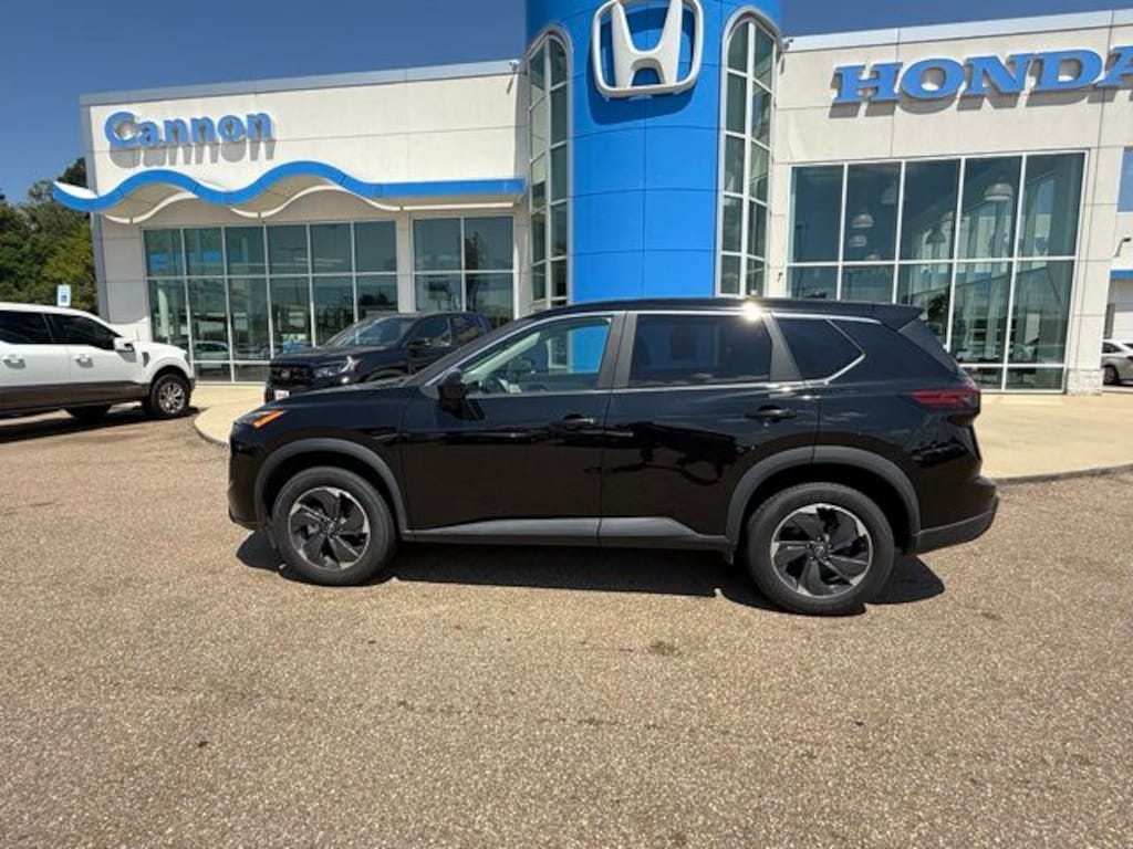 Used 2025 Nissan Rogue SV SUV