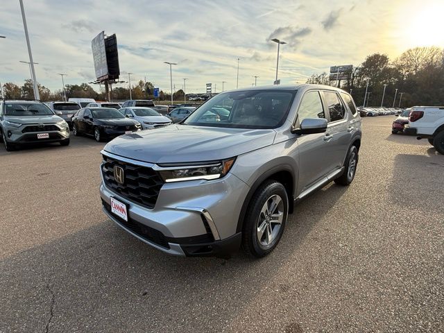 2025 Honda Pilot EX-L AWD's photo