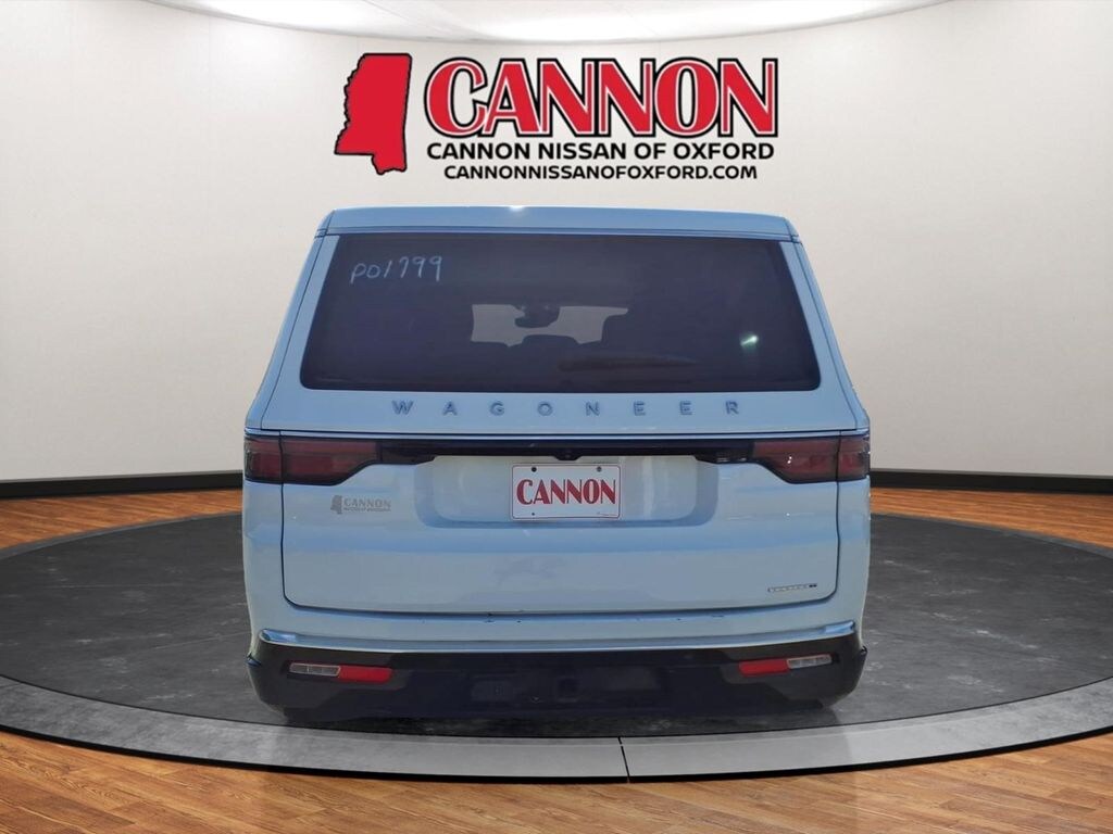 Used 2024 Jeep Wagoneer L Series II SUV