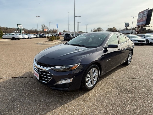 2025 Chevrolet Malibu 1LT's photo