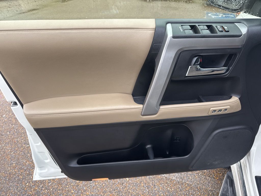 2021 Toyota 4Runner Limited - Photo 24