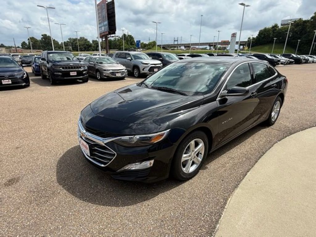 Used 2024 Chevrolet Malibu LT Sedan