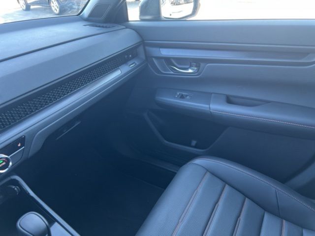 2025 Honda CR-V Sport-L - Photo 38