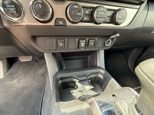 2023 Toyota Tacoma SR5 - Photo 21