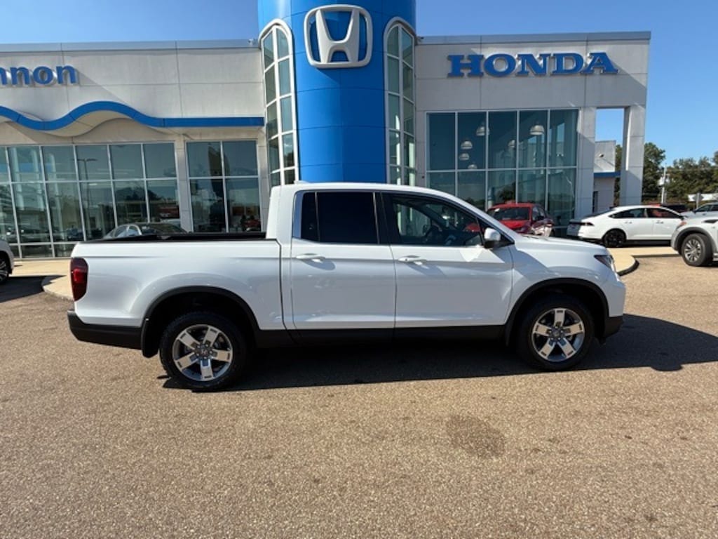 New 2025 Honda Ridgeline RTL Truck