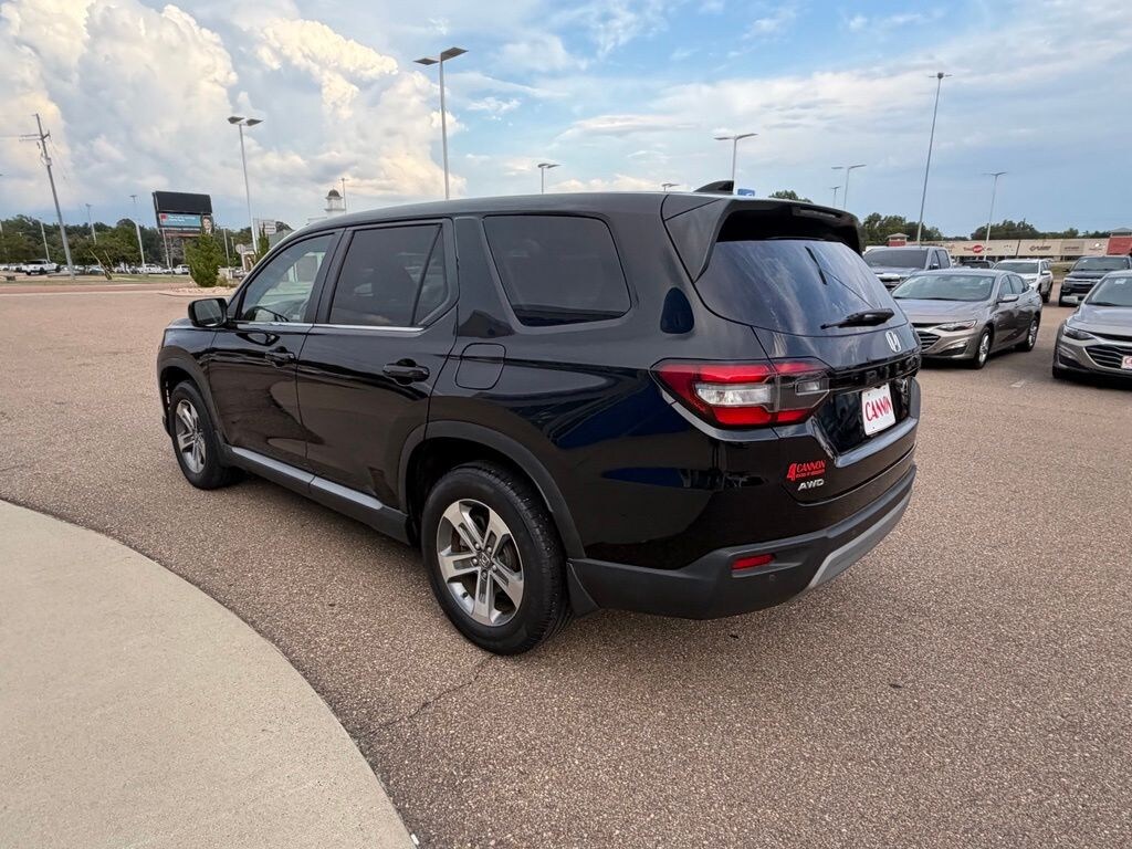 Used 2023 Honda Pilot EX-L SUV
