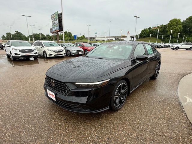 2026 Honda Accord Hybrid Sport's photo