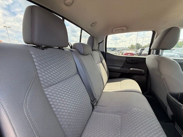 2023 Toyota Tacoma SR5 - Photo 32