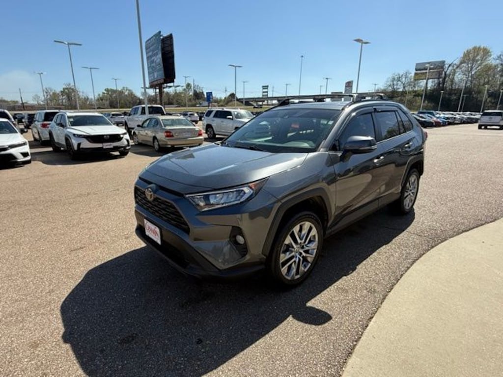 Used 2021 Toyota RAV4 XLE Premium SUV