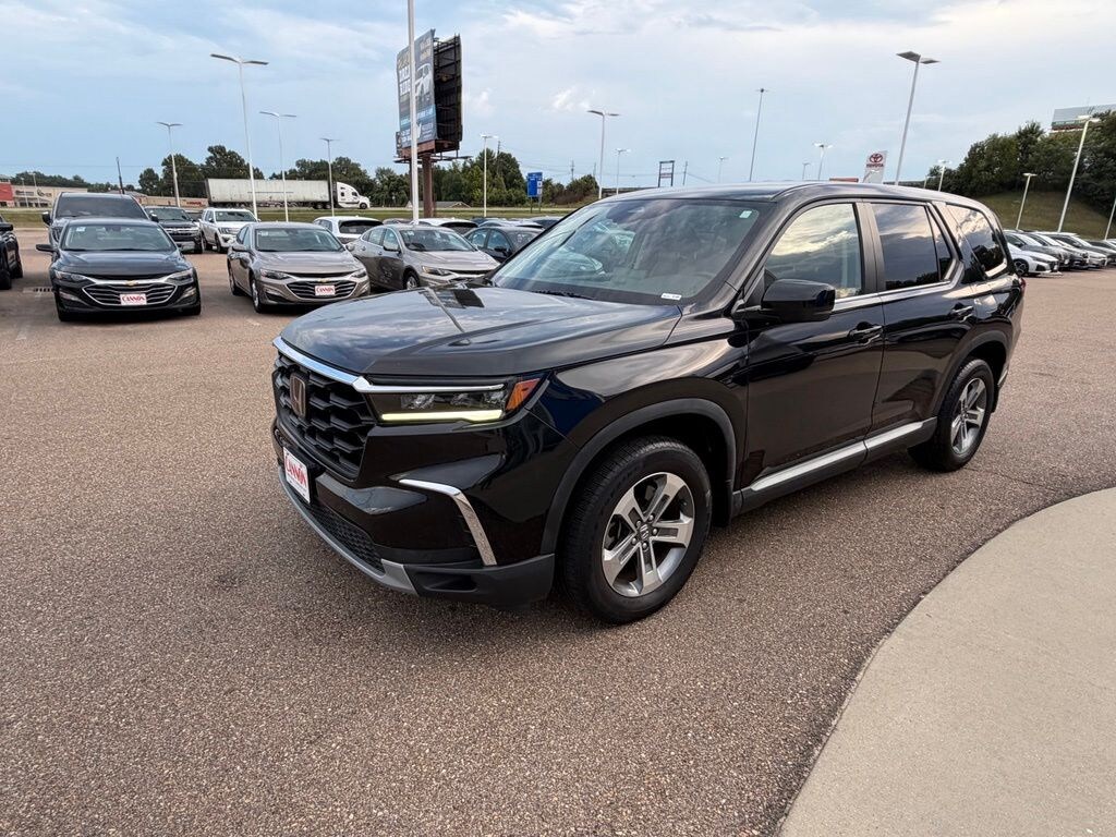 Used 2023 Honda Pilot EX-L SUV