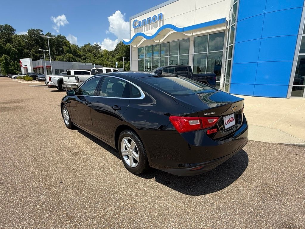 Used 2024 Chevrolet Malibu LT Sedan