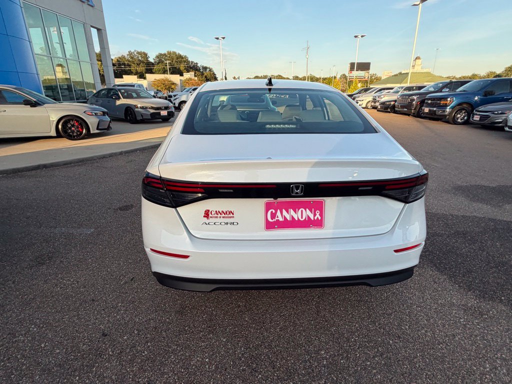 New 2026 Honda Accord SE Sedan