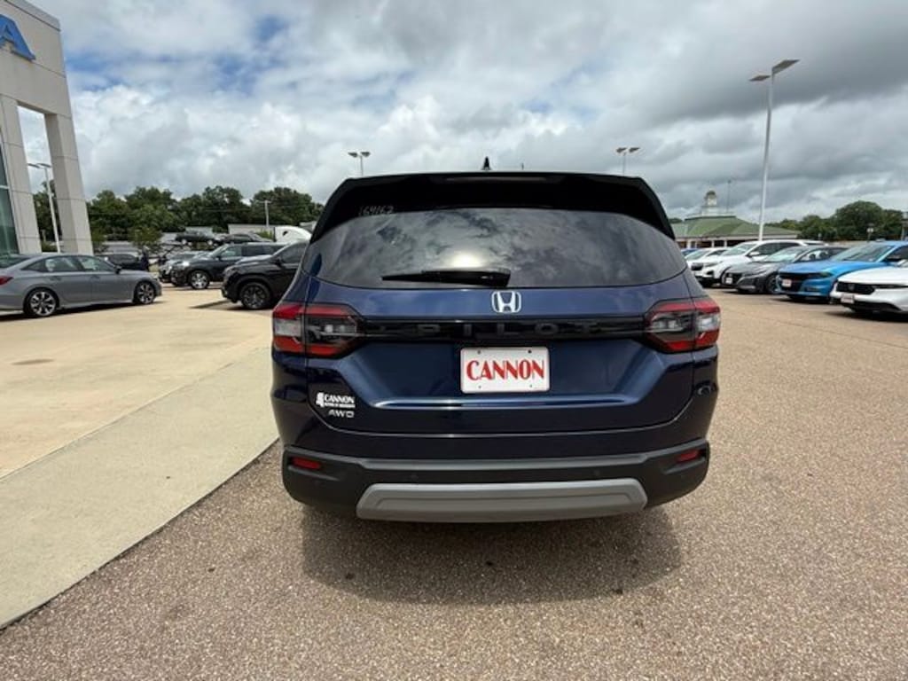 Used 2025 Honda Pilot EX-L SUV