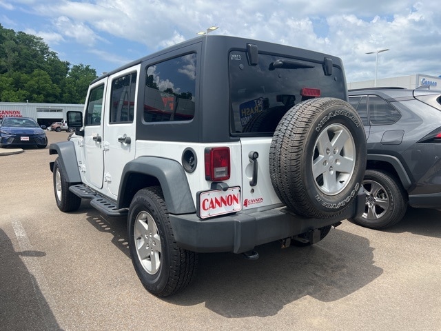 Used 2015 Jeep Wrangler Unlimited Sport with VIN 1C4BJWDG5FL691923 for sale in Vicksburg, MS
