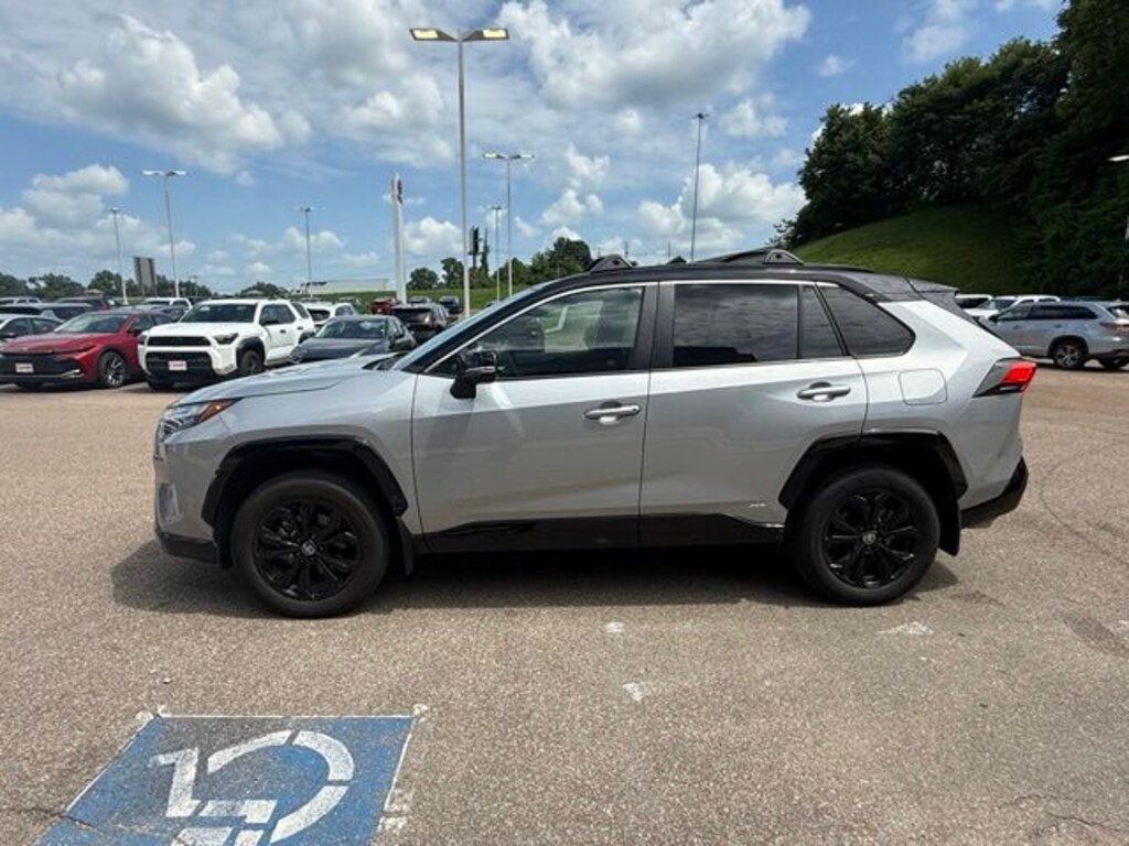 Used 2024 Toyota RAV4 Hybrid XSE SUV