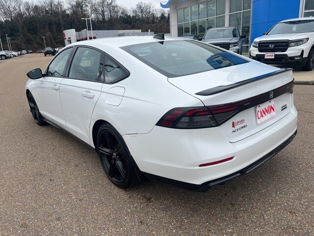 2024 Honda Accord Hybrid Sport-L photo 3