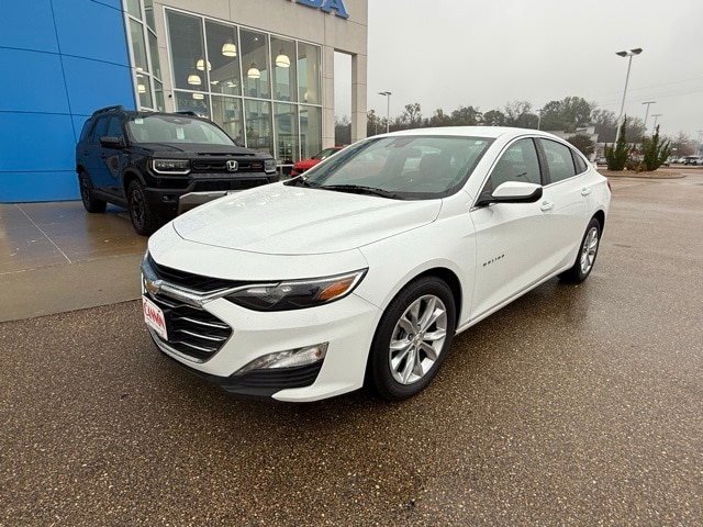 2024 Chevrolet Malibu 1LT's photo