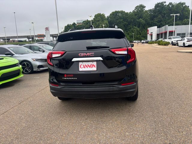 2023 GMC Terrain SLE - Photo 11