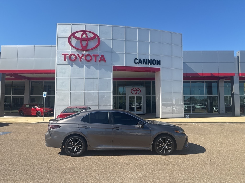 Used 2023 Toyota Camry Sedan