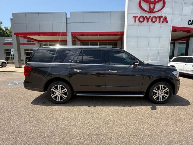 2022 Ford Expedition Limited - Photo 8