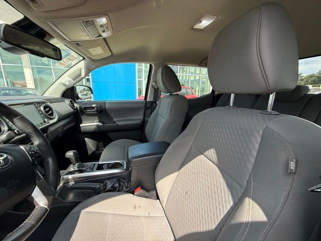 2023 Toyota Tacoma SR5 - Photo 11