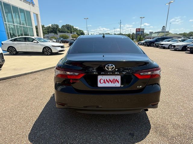 Used 2022 Toyota Camry LE with VIN 4T1C11AK4NU695224 for sale in Vicksburg, MS