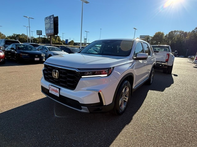 2025 Honda Pilot EX-L's photo