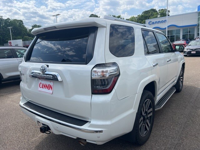 2018 Toyota 4Runner Limited photo 3