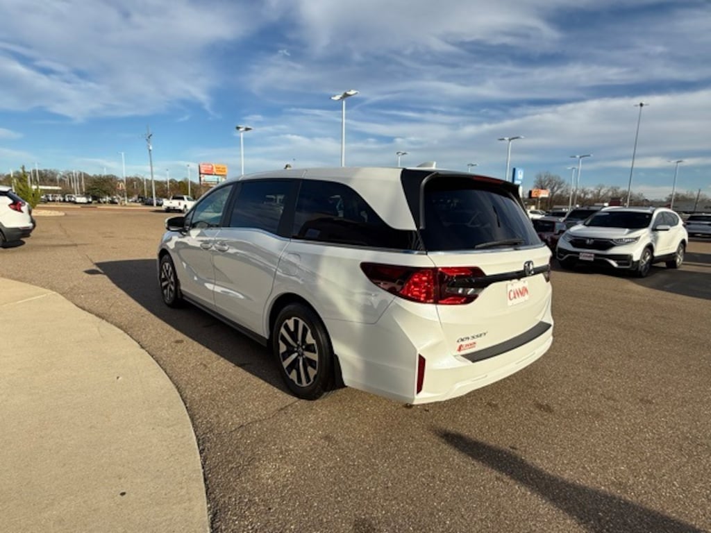 New 2026 Honda Odyssey EX-L Minivan/Van