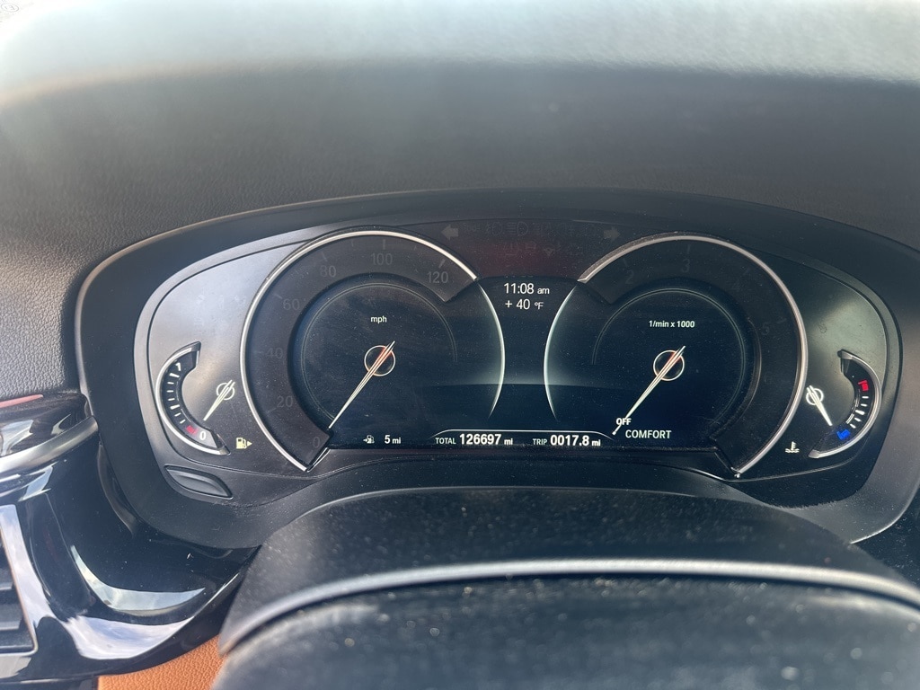 Used 2019 BMW 5 Series 530i xDrive Sedan