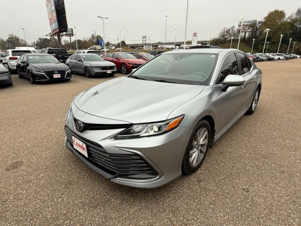 Used 2022 Toyota Camry LE Sedan