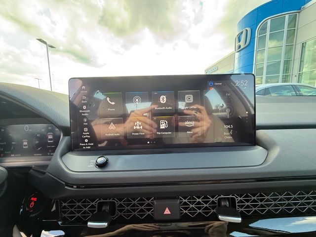 2025 Honda Accord Hybrid EX-L - Photo 23