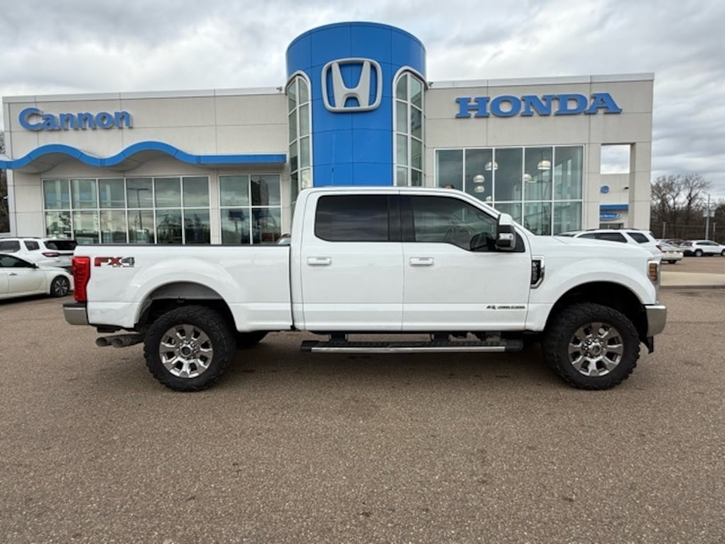 Used 2019 Ford F-250SD Lariat Truck