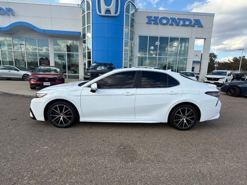Used 2023 Toyota Camry Sedan