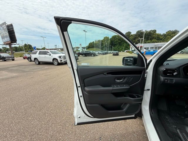 2025 Honda Pilot TrailSport - Photo 12