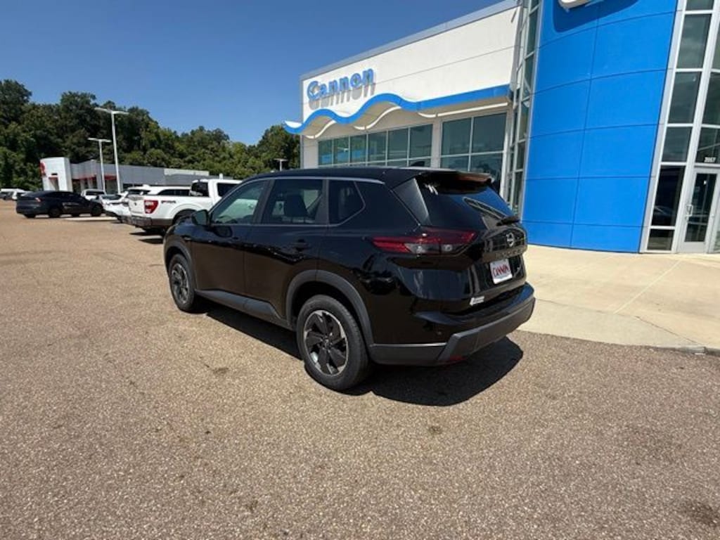 Used 2025 Nissan Rogue SV SUV
