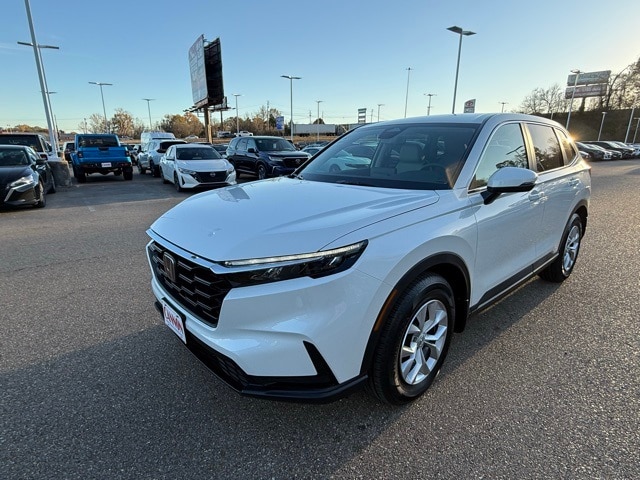 2026 Honda CR-V LX's photo