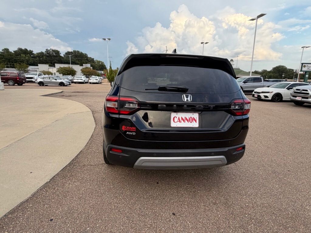 Used 2023 Honda Pilot EX-L SUV