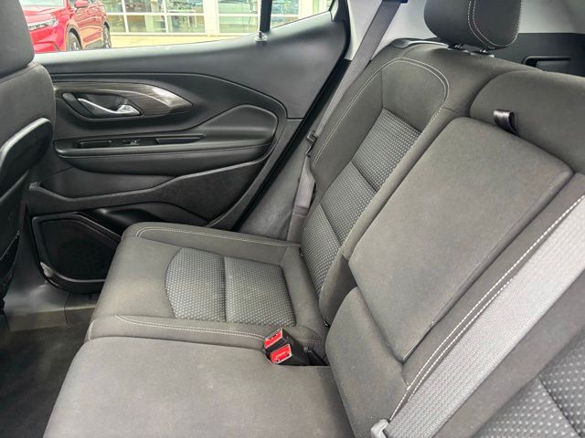 2023 GMC Terrain SLE - Photo 19