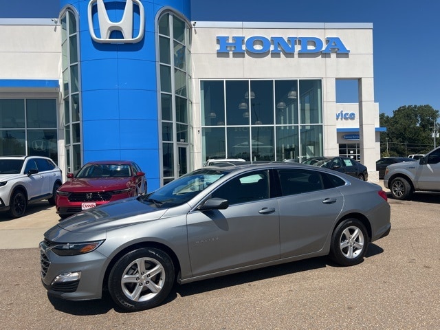 Used 2024 Chevrolet Malibu 1LT with VIN 1G1ZD5ST6RF128021 for sale in Vicksburg, MS