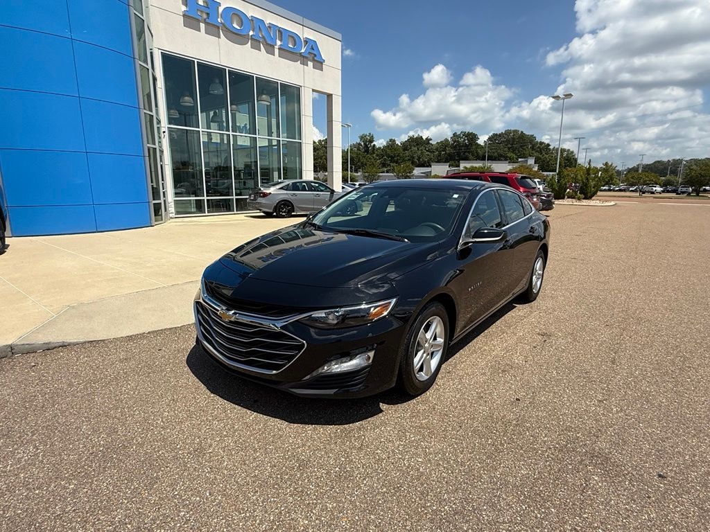 Used 2024 Chevrolet Malibu LT Sedan