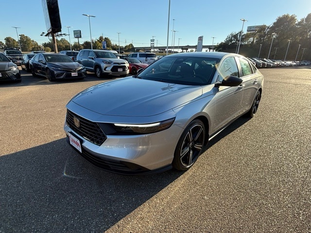 2025 Honda Accord Hybrid Sport's photo