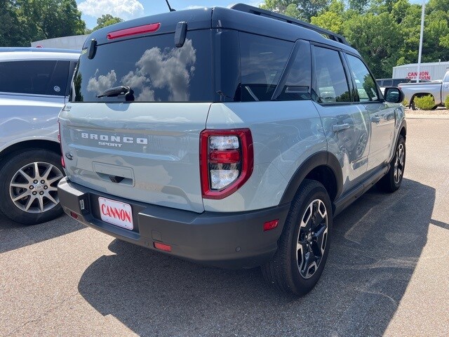 2024 Ford Bronco Sport Outer Banks photo 3