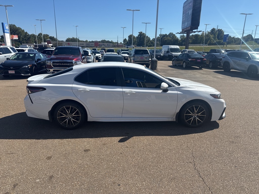 Used 2024 Toyota Camry SE Sedan
