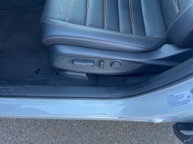 2025 Honda CR-V Sport-L - Photo 20