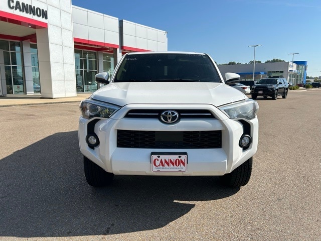 Used 2020 Toyota 4Runner SR5 with VIN JTEZU5JR1L5227013 for sale in Vicksburg, MS