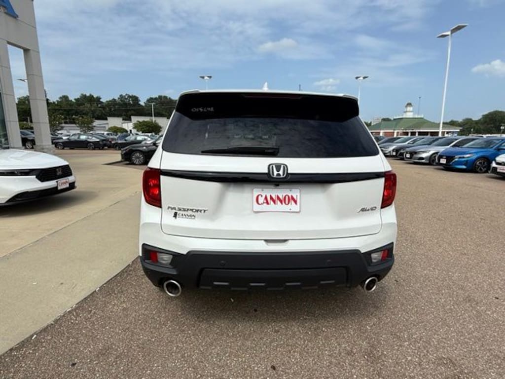 Used 2025 Honda Passport EX-L SUV