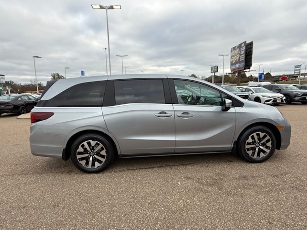New 2026 Honda Odyssey EX-L Minivan/Van