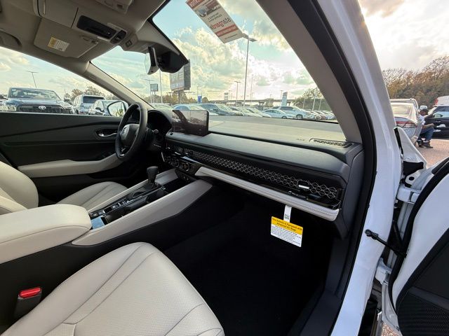 2025 Honda Accord Hybrid EX-L - Photo 41